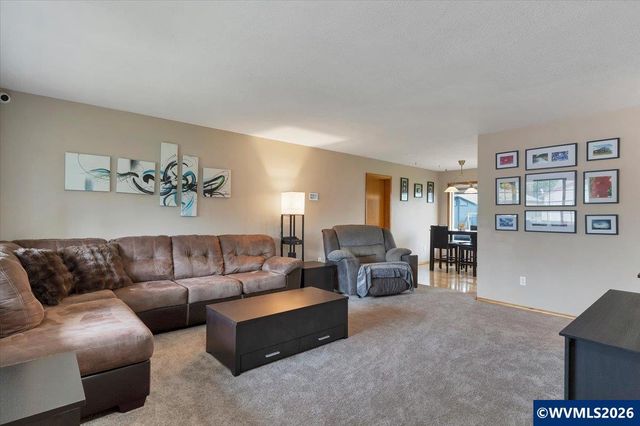 7066 Ridgemont Dr N, Keizer, OR 97303