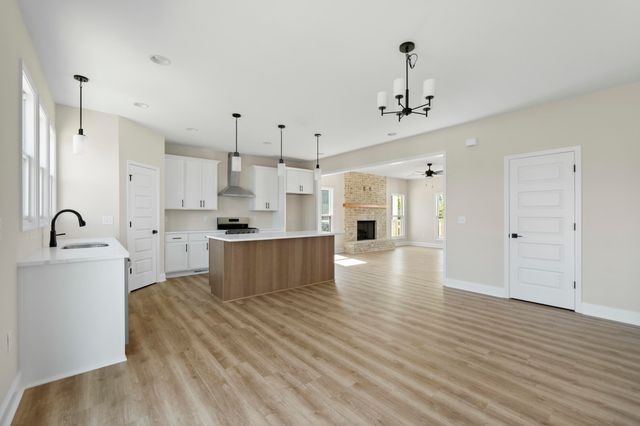 2303 Guinevere Parkway, Chattanooga, TN 37421