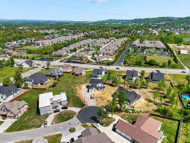 2303 Guinevere Parkway, Chattanooga, TN 37421