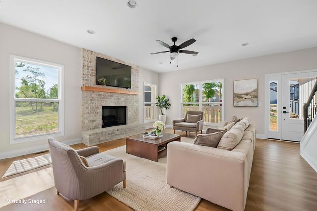 2303 Guinevere Parkway, Chattanooga, TN 37421