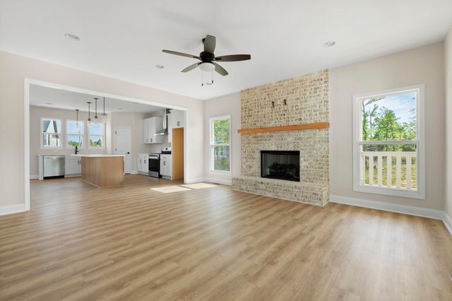 2303 Guinevere Parkway, Chattanooga, TN 37421