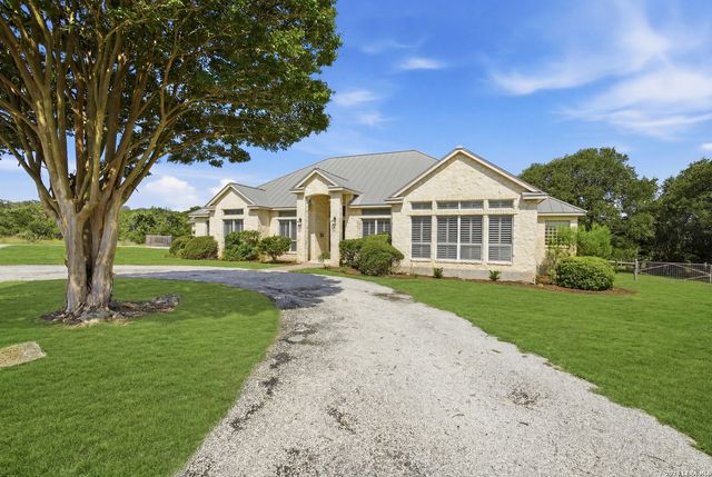 410 Cordillera Trace, Boerne, TX 78006