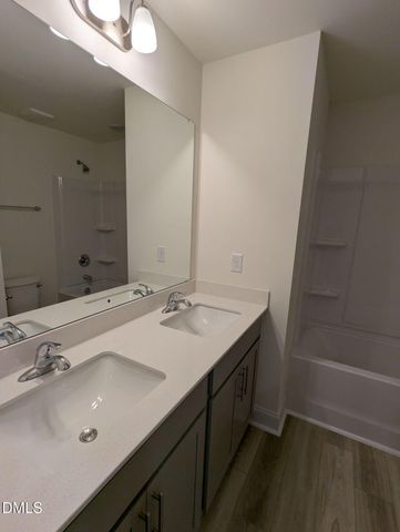 908 Kensley Grove Lane, Fuquay Varina, NC 27526