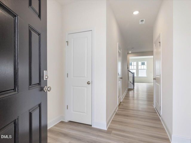 908 Kensley Grove Lane, Fuquay Varina, NC 27526