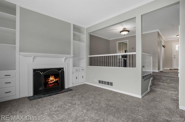 19580 Crystal Lake Drive, Northville, MI 48167