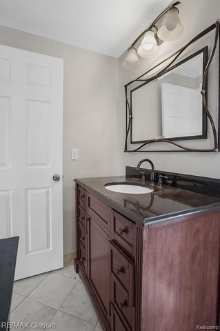 19580 Crystal Lake Drive, Northville, MI 48167