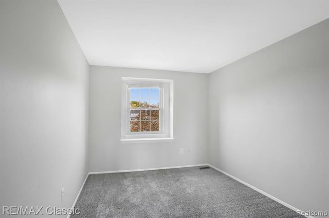 19580 Crystal Lake Drive, Northville, MI 48167