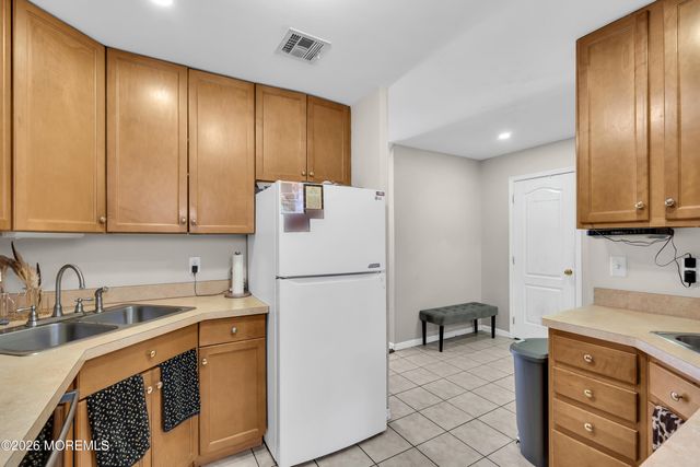 59 Aspen Court, Lakewood, NJ 08701