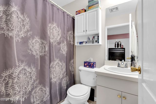 59 Aspen Court, Lakewood, NJ 08701