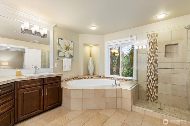 20326 126th Avenue NE, Bothell, WA 98011