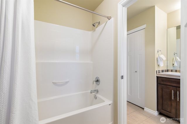 20326 126th Avenue NE, Bothell, WA 98011