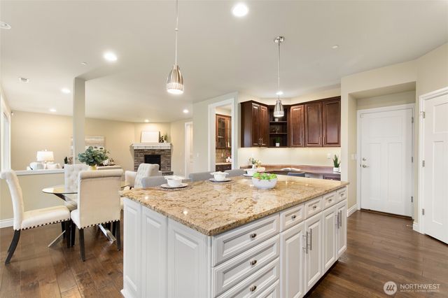 20326 126th Avenue NE, Bothell, WA 98011