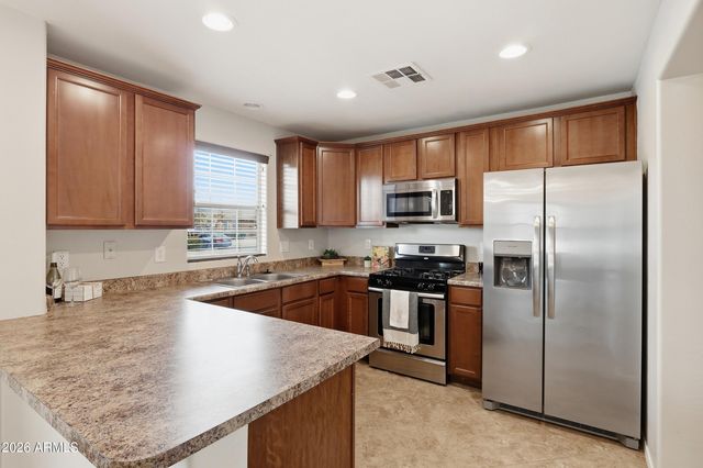 1853 S BALBOA Drive, Gilbert, AZ 85295