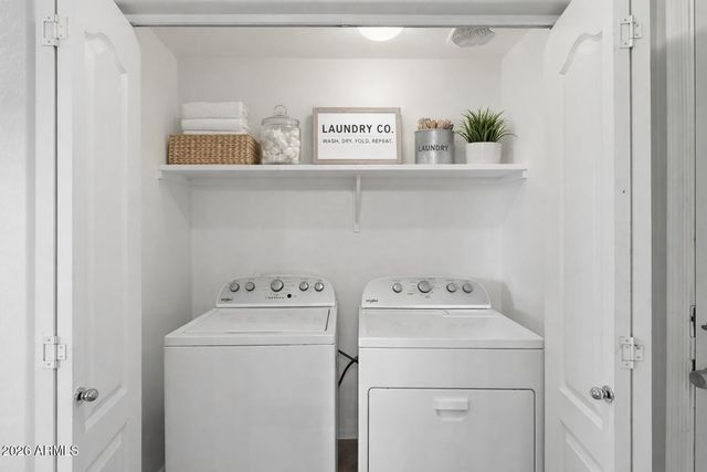 1853 S BALBOA Drive, Gilbert, AZ 85295