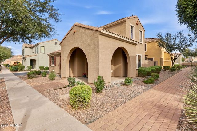 1853 S BALBOA Drive, Gilbert, AZ 85295