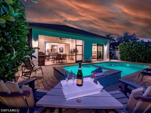 631 100th AVE N, Naples, FL 34108