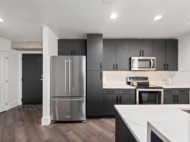 155 S COURT AVENUE 1001, Orlando, FL 32801