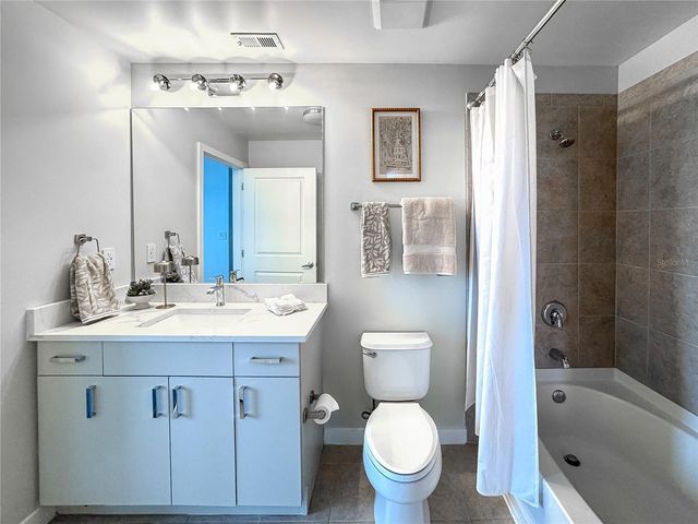 155 S COURT AVENUE 1001, Orlando, FL 32801