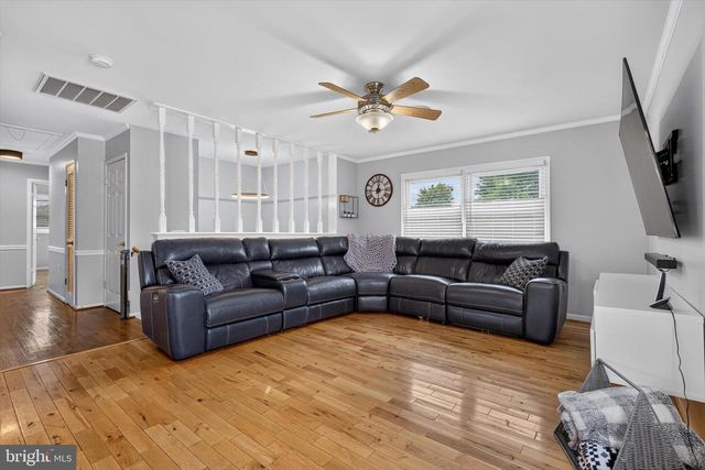 303 KAY RD, Mechanicsburg, PA 17050