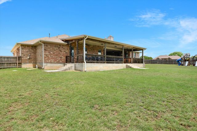 212 Christine LN, Liberty Hill, TX 78642