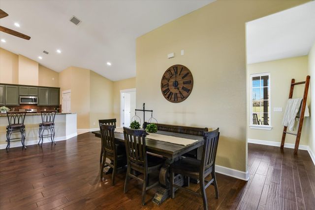 212 Christine LN, Liberty Hill, TX 78642