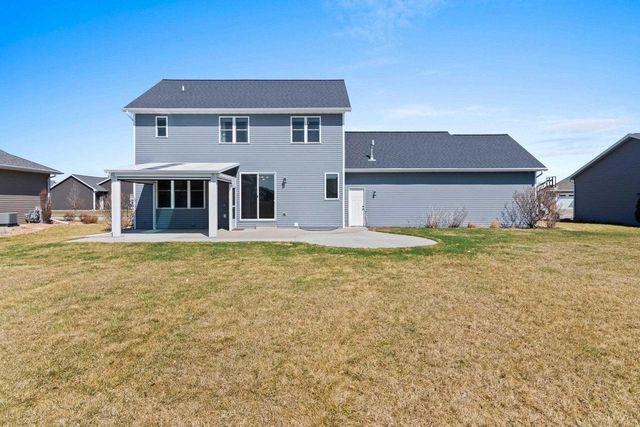 5485 N AMETHYST DRIVE, Appleton, WI 54913