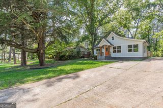 3275 Dodson Drive, East Point, GA 30344