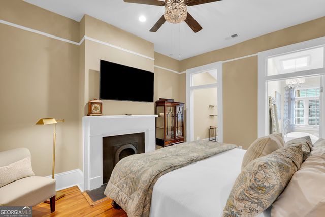 216 W Gaston Street, Savannah, GA 31401