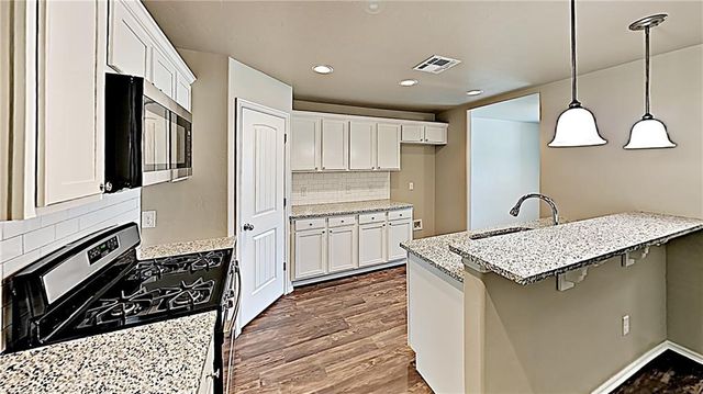 123 Saint Charles Way, Oklahoma City, OK 73130