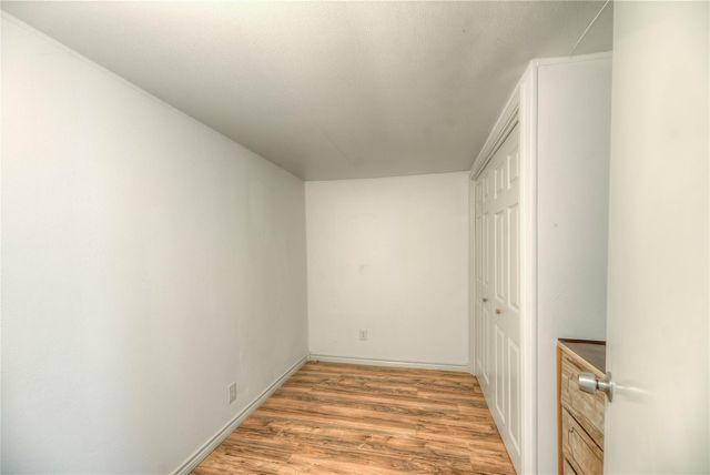 104 W Paradise Drive, Trinity, TX 75862