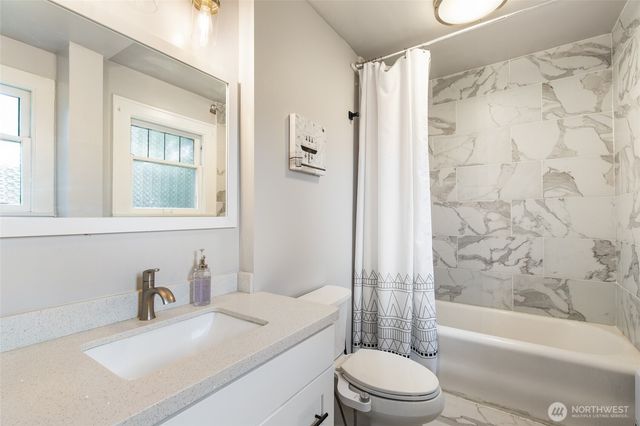 10124 3rd Avenue NW, Seattle, WA 98177