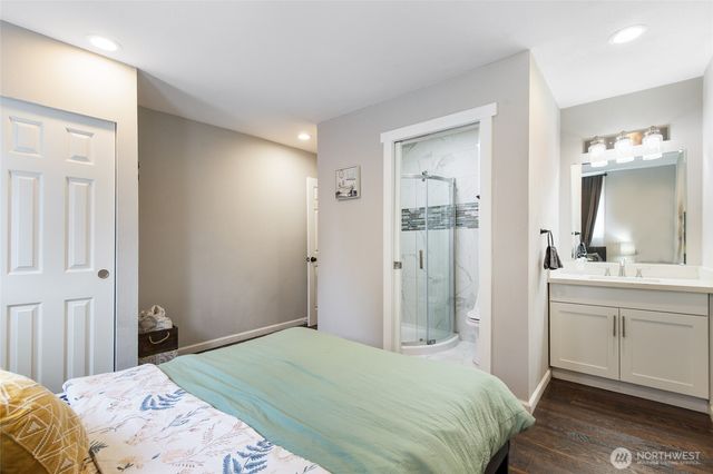 10124 3rd Avenue NW, Seattle, WA 98177