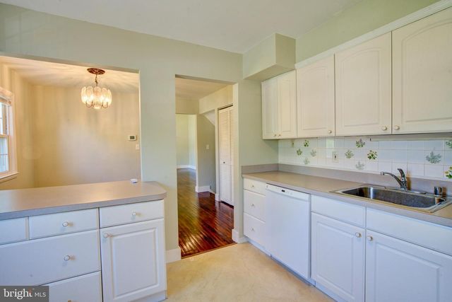 9005 TAMMY RD, Baltimore, MD 21236