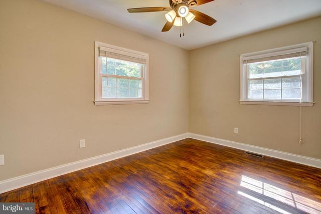 9005 TAMMY RD, Baltimore, MD 21236