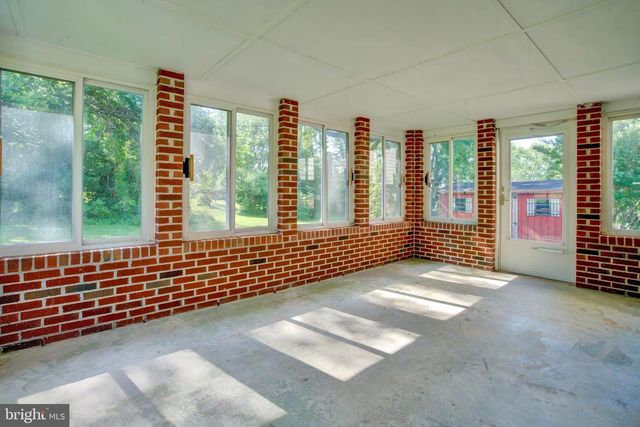 9005 TAMMY RD, Baltimore, MD 21236