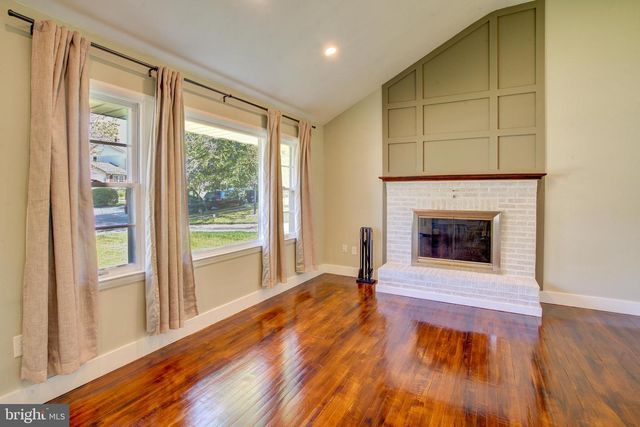 9005 TAMMY RD, Baltimore, MD 21236