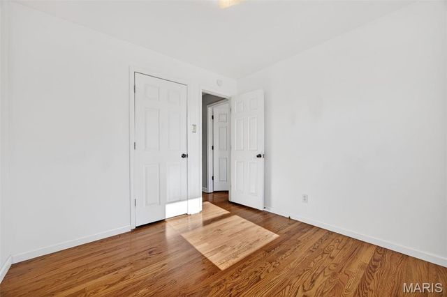 12030 Bennington Place, Maryland Heights, MO 63043