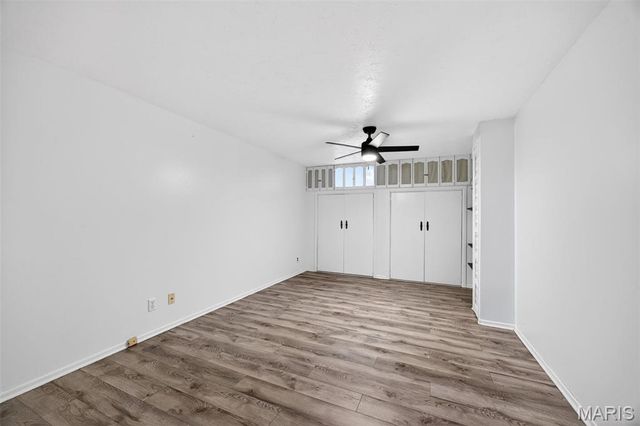 12030 Bennington Place, Maryland Heights, MO 63043