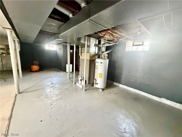324 Bechtel Road, Leavittsburg, OH 44430