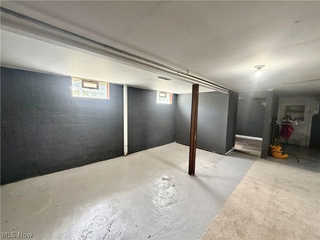 324 Bechtel Road, Leavittsburg, OH 44430