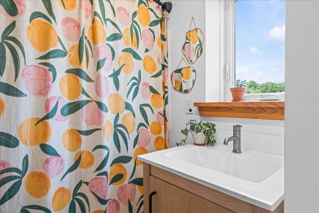 46 Irene's Lane, Bolton, VT 05465