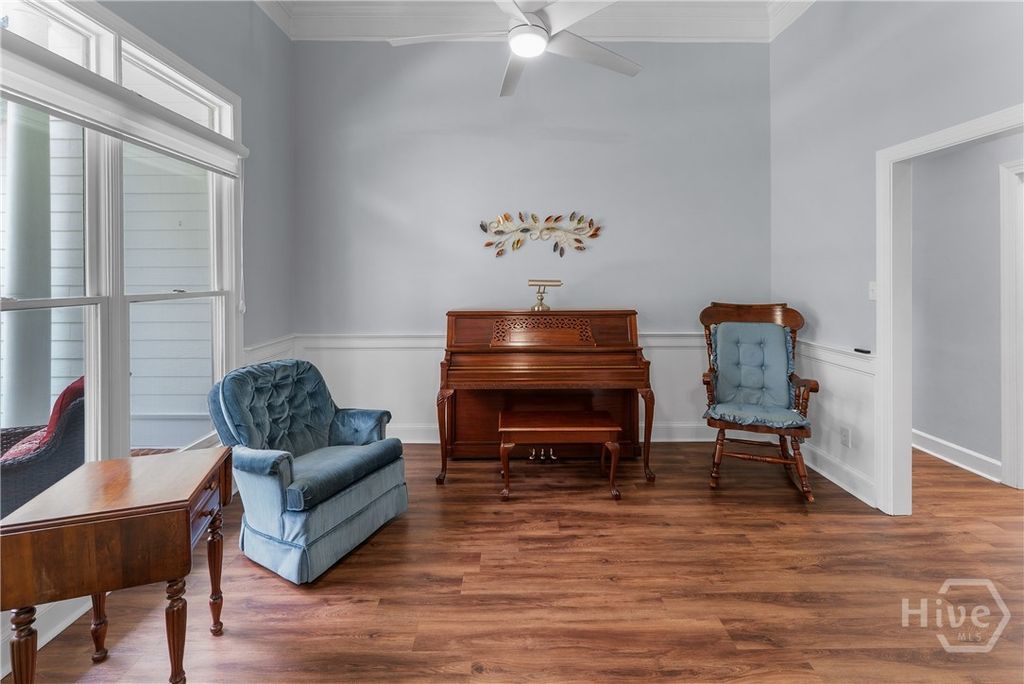Image 14 of property listing at 47 Myrtlewood Drive, Savannah, GA 31405