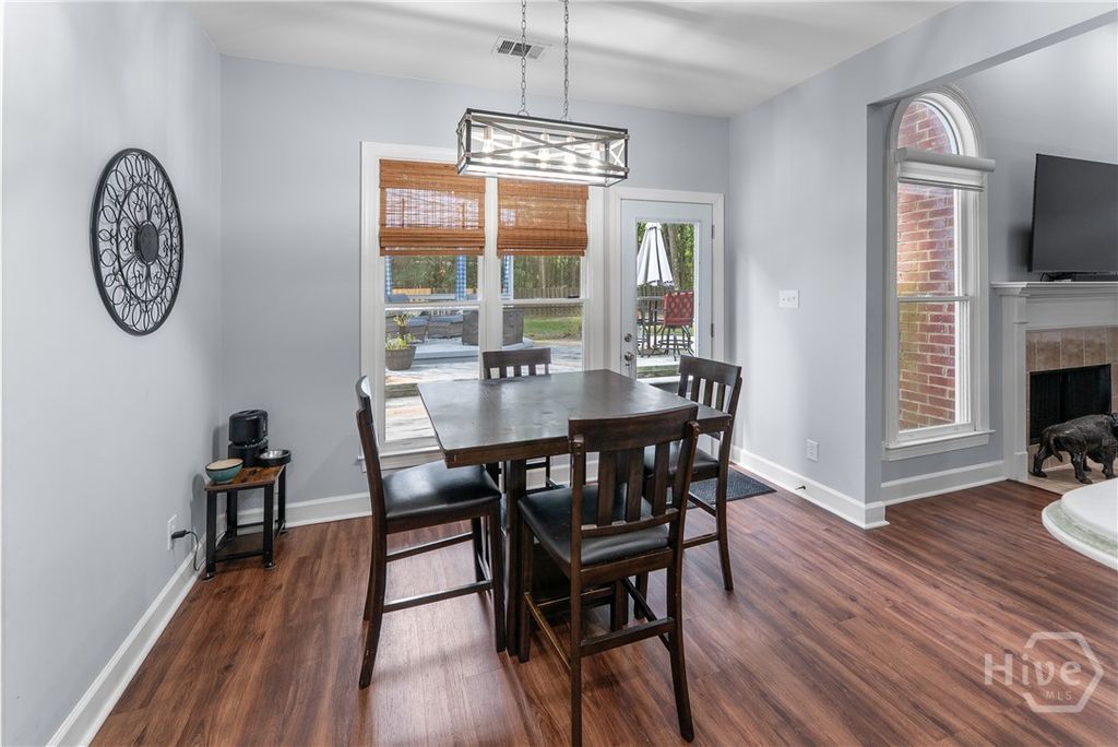 Image 24 of property listing at 47 Myrtlewood Drive, Savannah, GA 31405