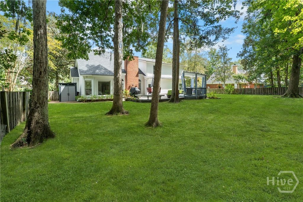 Image 42 of property listing at 47 Myrtlewood Drive, Savannah, GA 31405