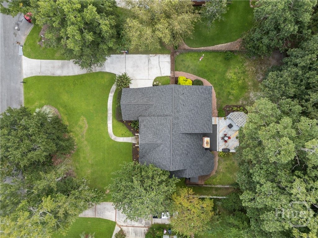 Image 44 of property listing at 47 Myrtlewood Drive, Savannah, GA 31405