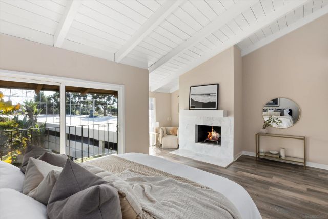 1913 Alga Rd A, Carlsbad, CA 92009