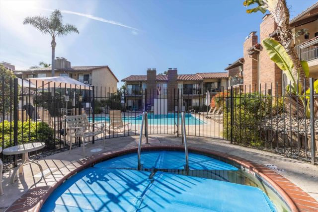 1913 Alga Rd A, Carlsbad, CA 92009