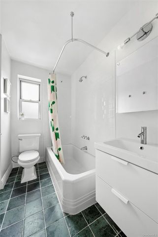 474 W 238th Street 2E, Bronx, NY 10463