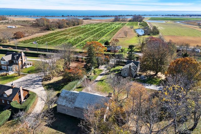 35335 Main Road, Orient, NY 11957