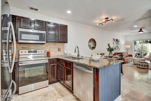 100 PLANTATION POINT Drive, St. Augustine, FL 32084